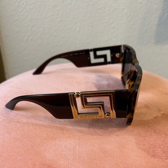 Versace Sunglasses - Picture 6 of 7